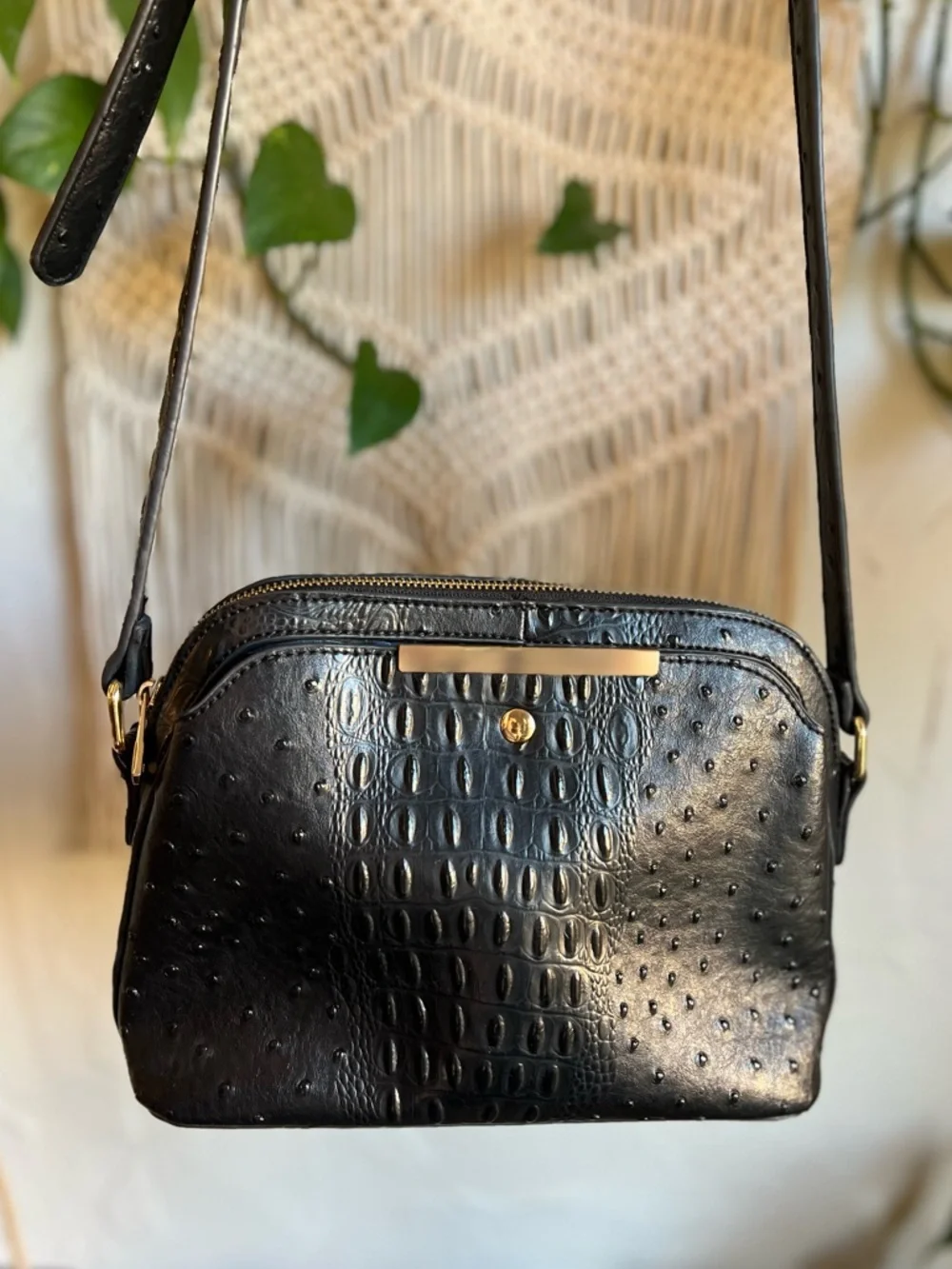Vintage Black Embossed Leather Croc Ostrich Crossbody Bag Gold Hardware 90s